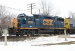 CSX 2689 leading a NB local autorack